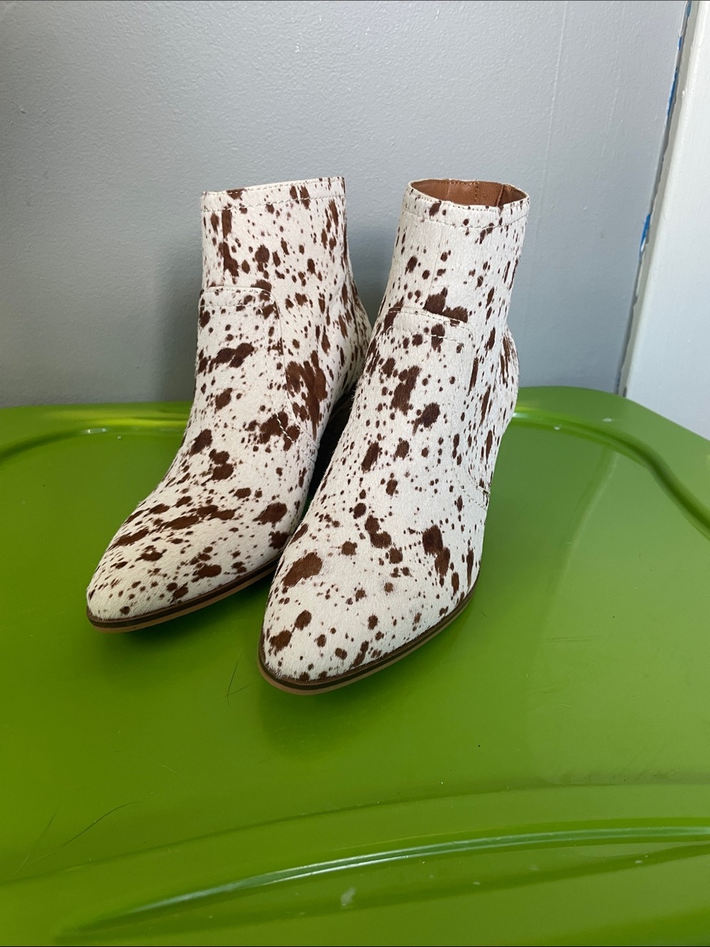Lucky Brand White and Brown Spotted Ankle Booties